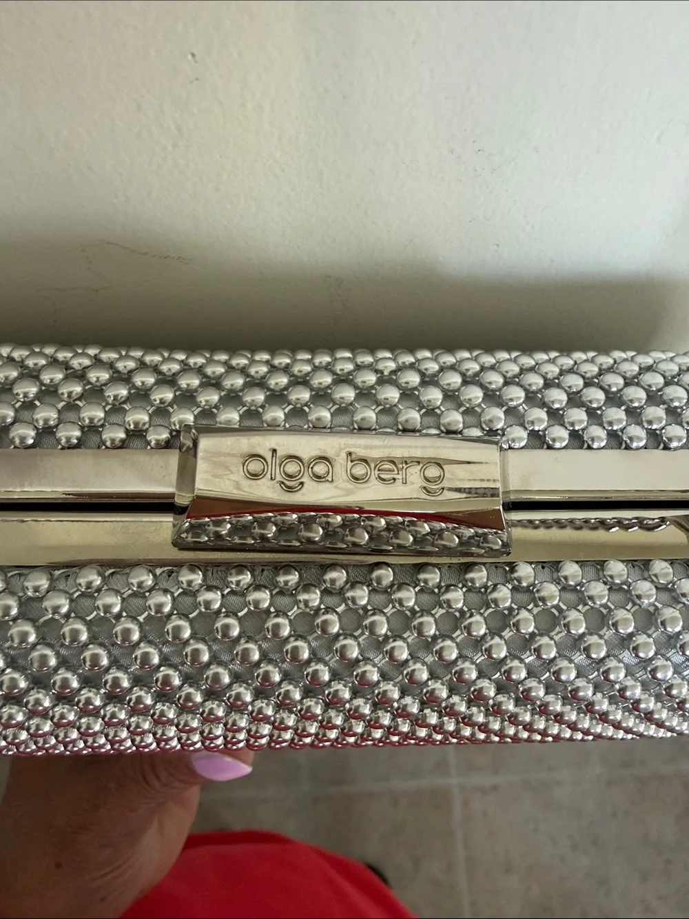 Olga Berg Silver Rhinestone Mesh Evening Clutch with Chain